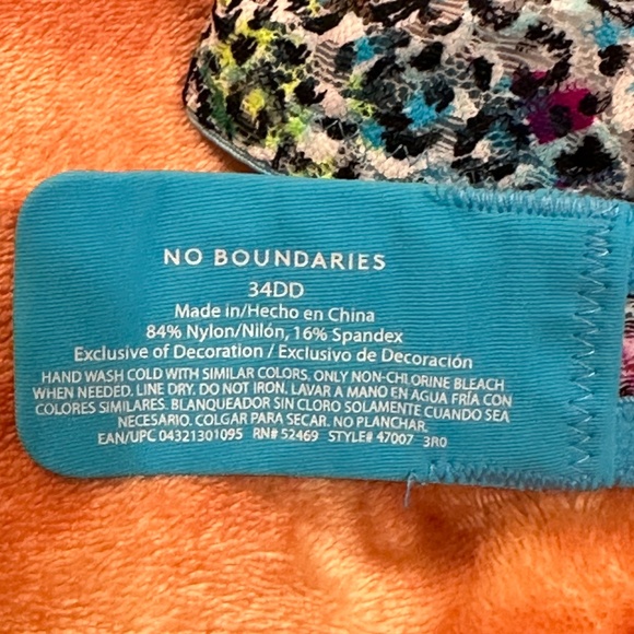 No Boundaries Rainbow Padded Leopard Bra Size 34 DD NWT - Picture 4 of 7